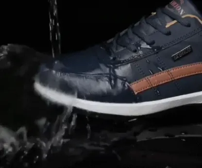 ⏰Sconto del 30% oggi, non perdete l'occasione!🔥 Scarpe sportive ultraleggere in pelle✅ Supporto per l'arco plantare - design ergonomico🔴 Impermeabili e antiscivolo