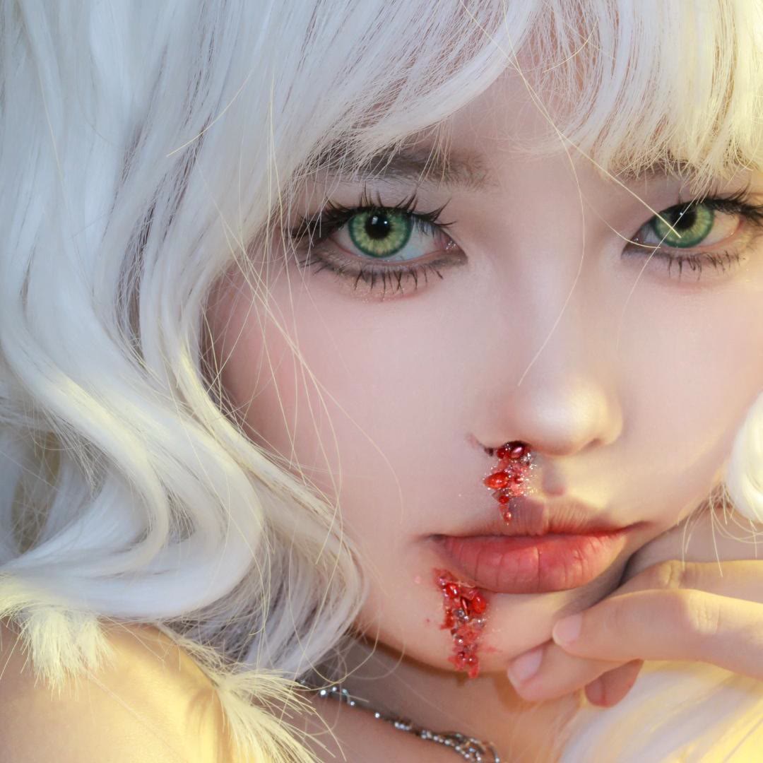 Dollpoison Vita Green 1-Day Cosplay Colored Contacts - image 4
