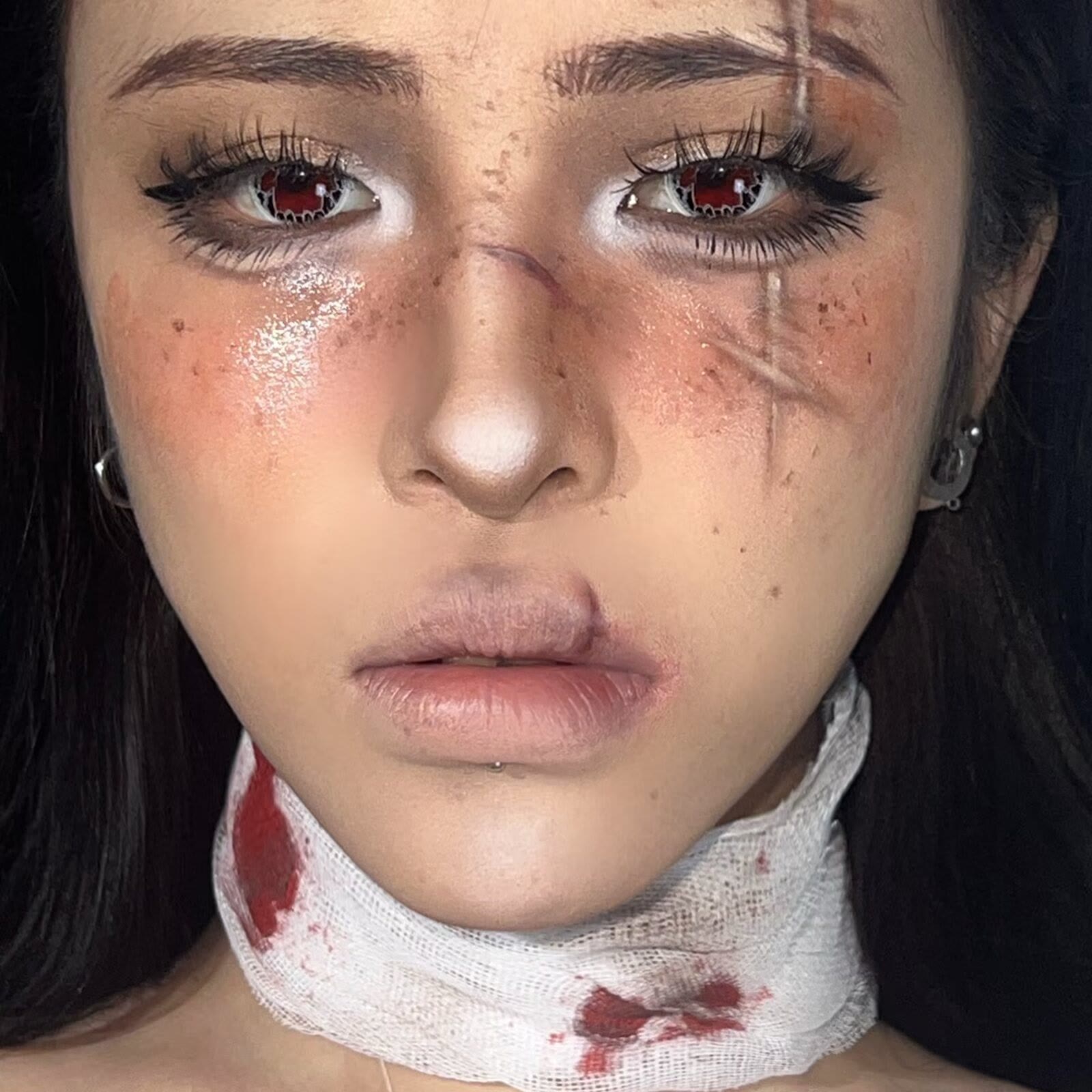 Dollpoison Fenrir Red 1-Day Cosplay Colored Contacts - image 5