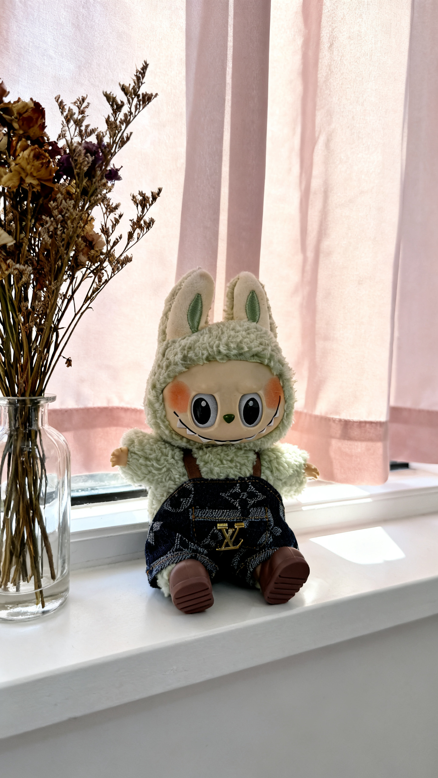 Big brand style dark blue overalls