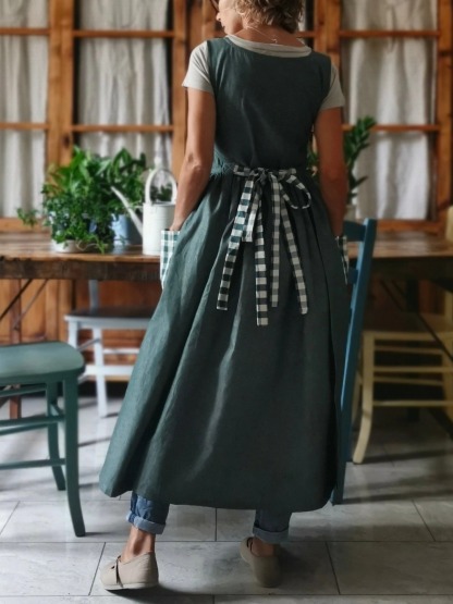Dark Green and Checked Cotton Apron