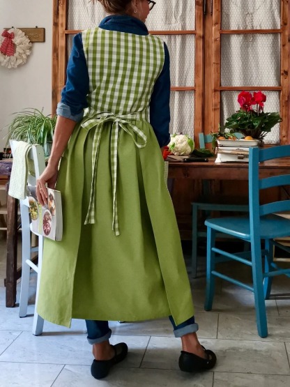 Kiwi Green Patchwork Cotton Apron (Ref. 450)