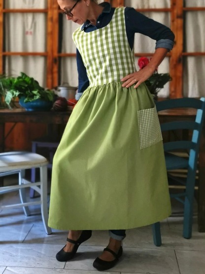 Kiwi Green Patchwork Cotton Apron (Ref. 450)