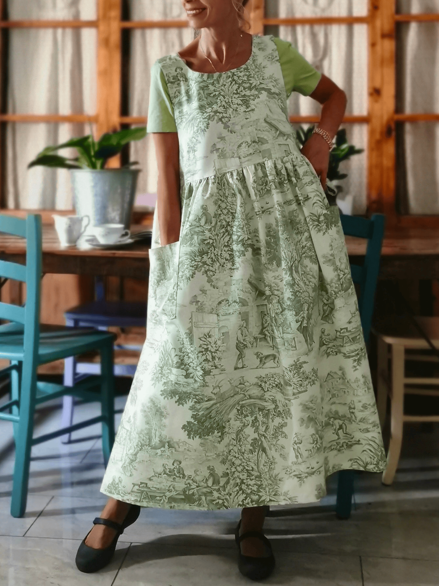Vintage Toile de Jouy Green Long Apron with Pockets