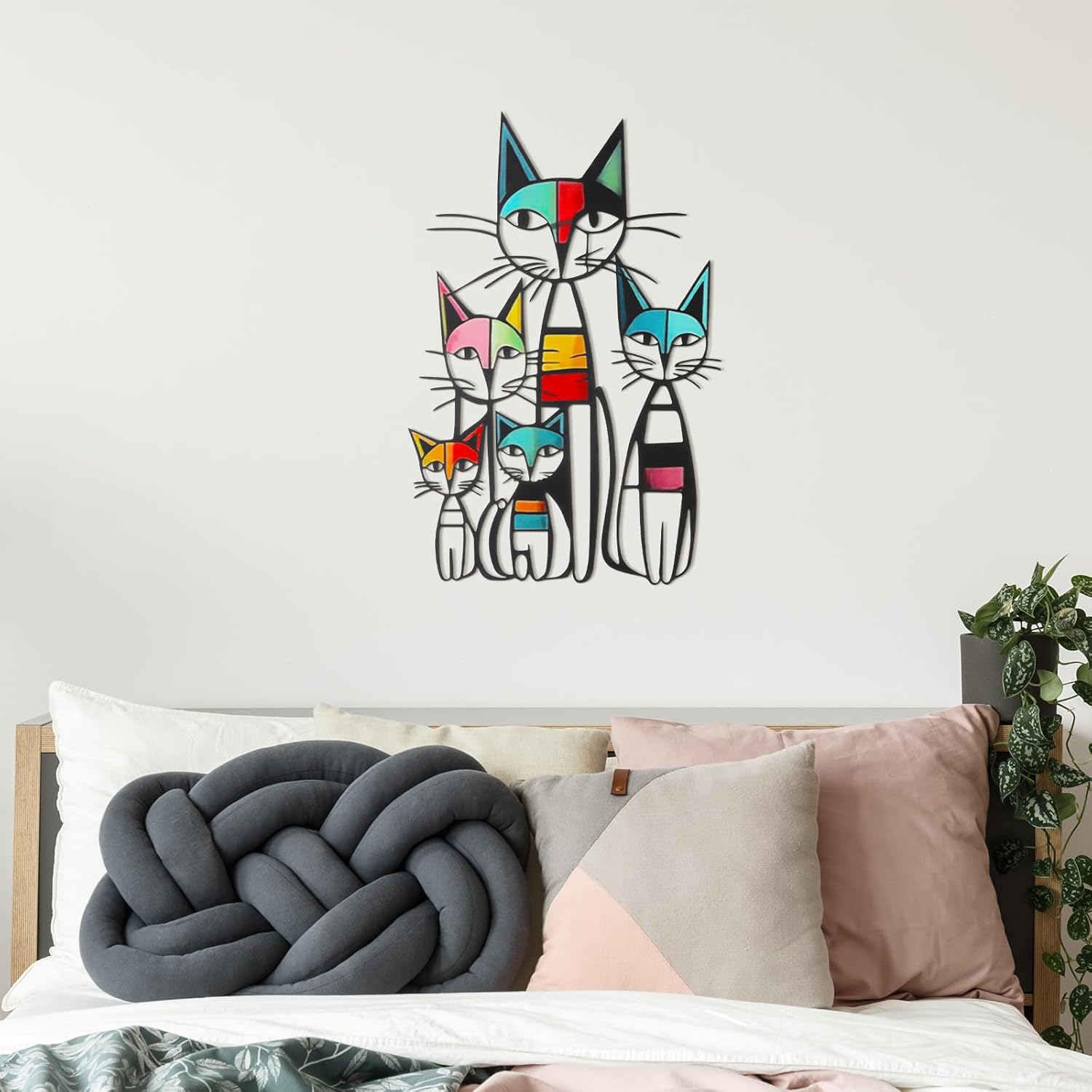 Colorful Mid-Century Cat Family Iron Wall Art Decor