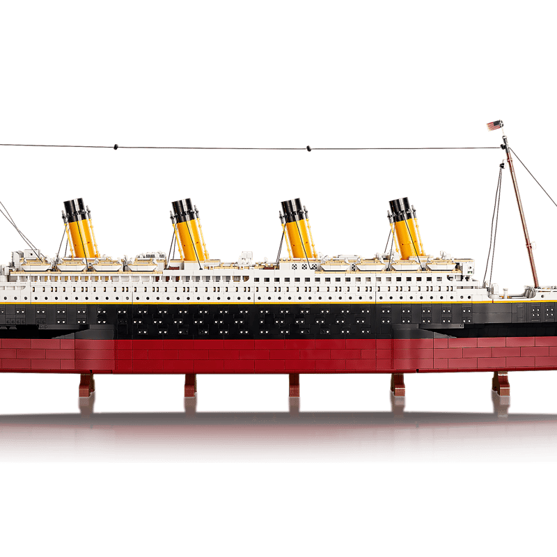 LEGO® Titanic