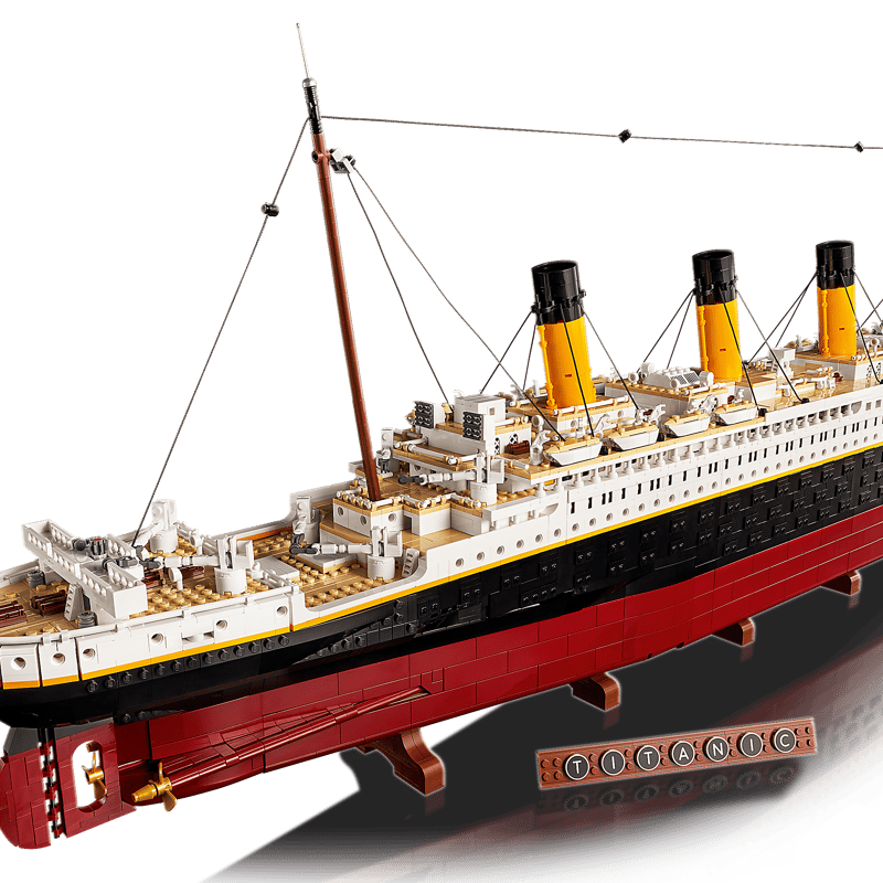 LEGO® Titanic