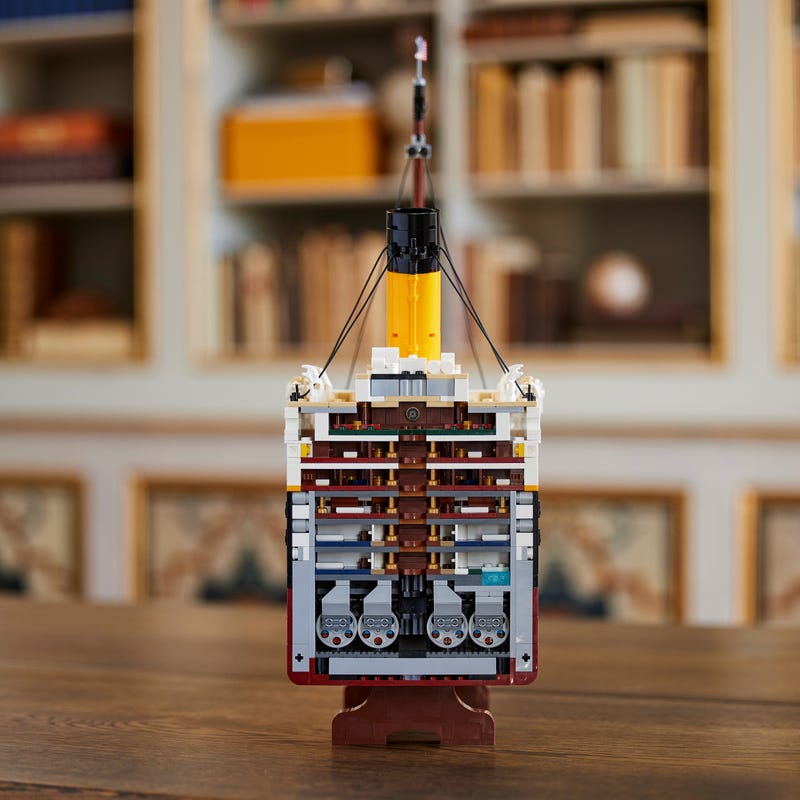 LEGO® Titanic