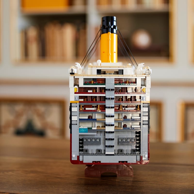 LEGO® Titanic