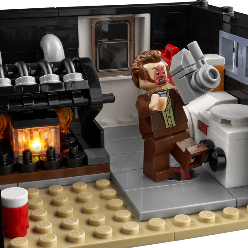 LEGO® Ideas Home Alone