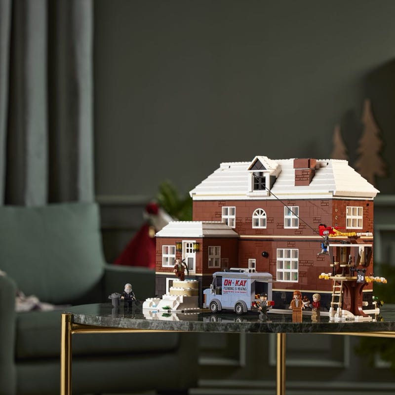 LEGO® Ideas Home Alone