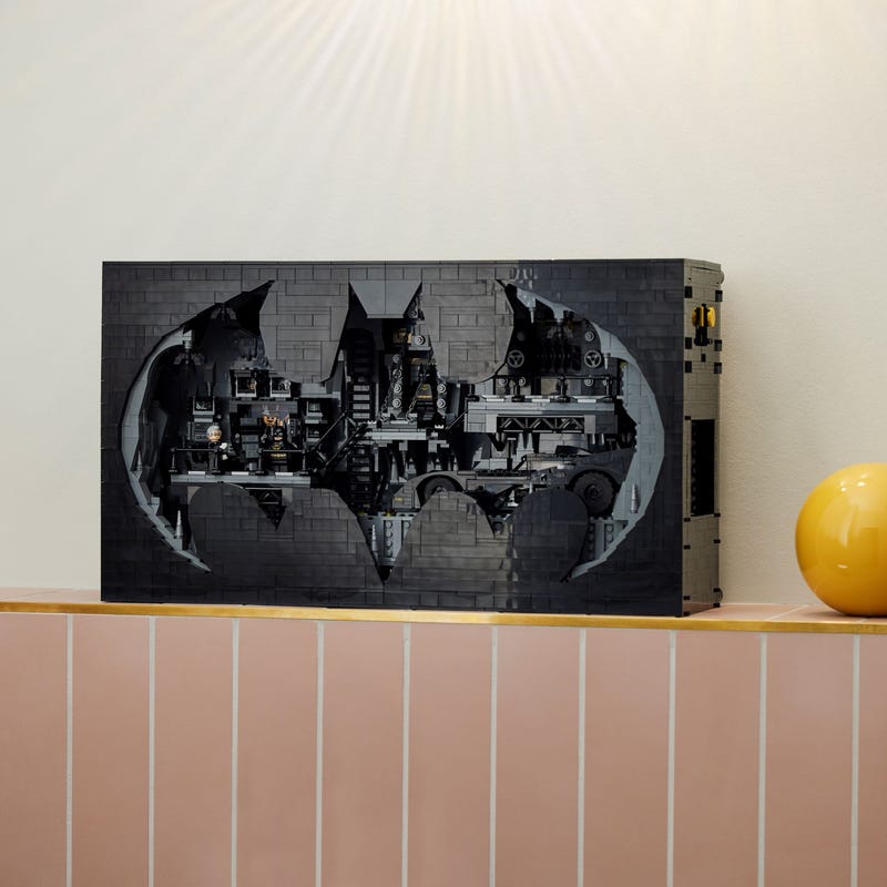 Batcave™ –  Shadow Box