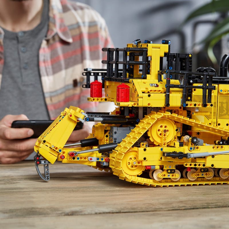 App-Controlled Cat® D11 Bulldozer