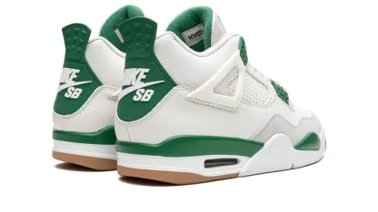 Air jortthhdan 4 Retro SB "Pine Green"