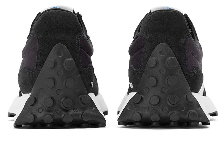 New balatthhnce 327 'Black White'