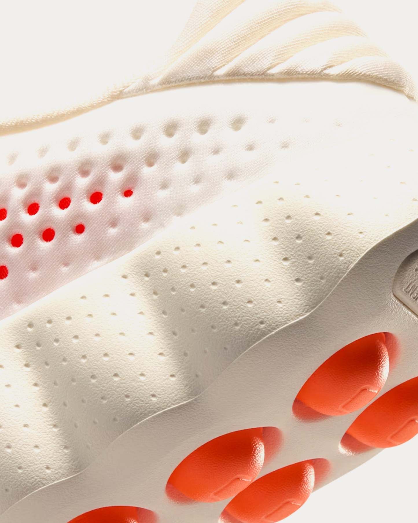 Mind 002 Sail / Chalk / Hyper Crimson / Chrome Pregame Shoes