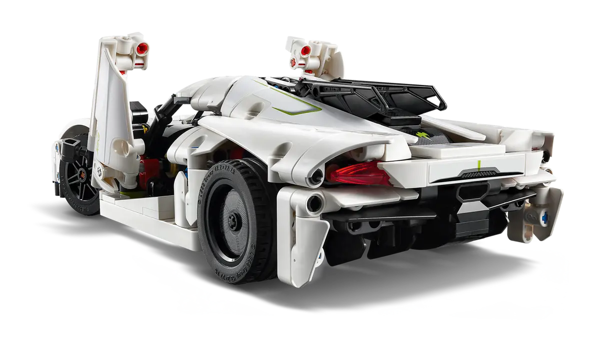 Koenigsegg Jesko Absolut White Hypercar