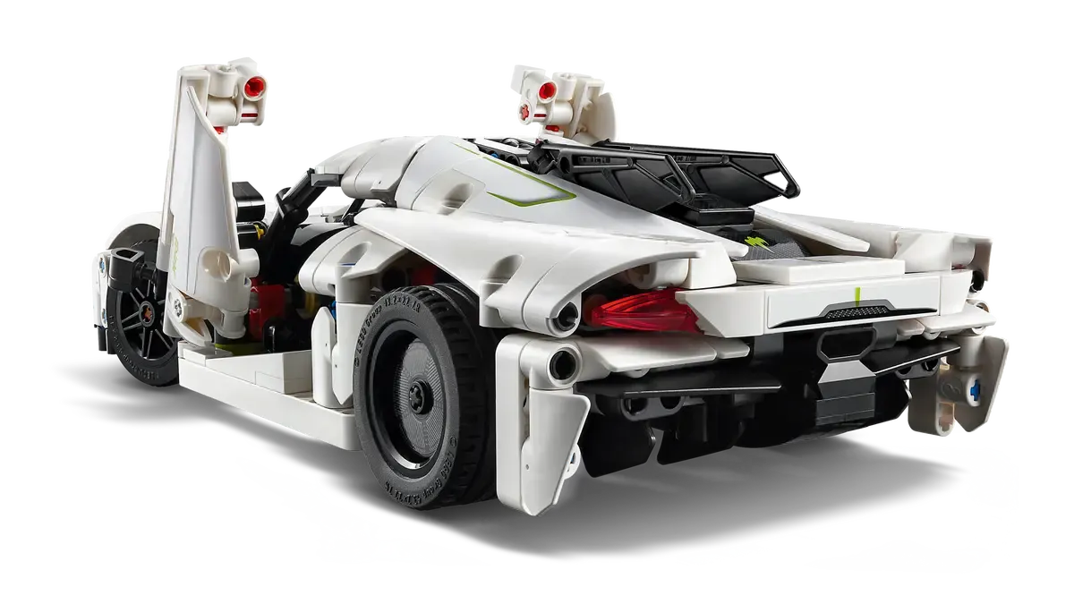 Koenigsegg Jesko Absolut White Hypercar