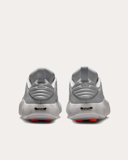 Mind 002 Light Smoke Grey / Photon Dust / Hyper Crimson / Chrome Pregame Shoes