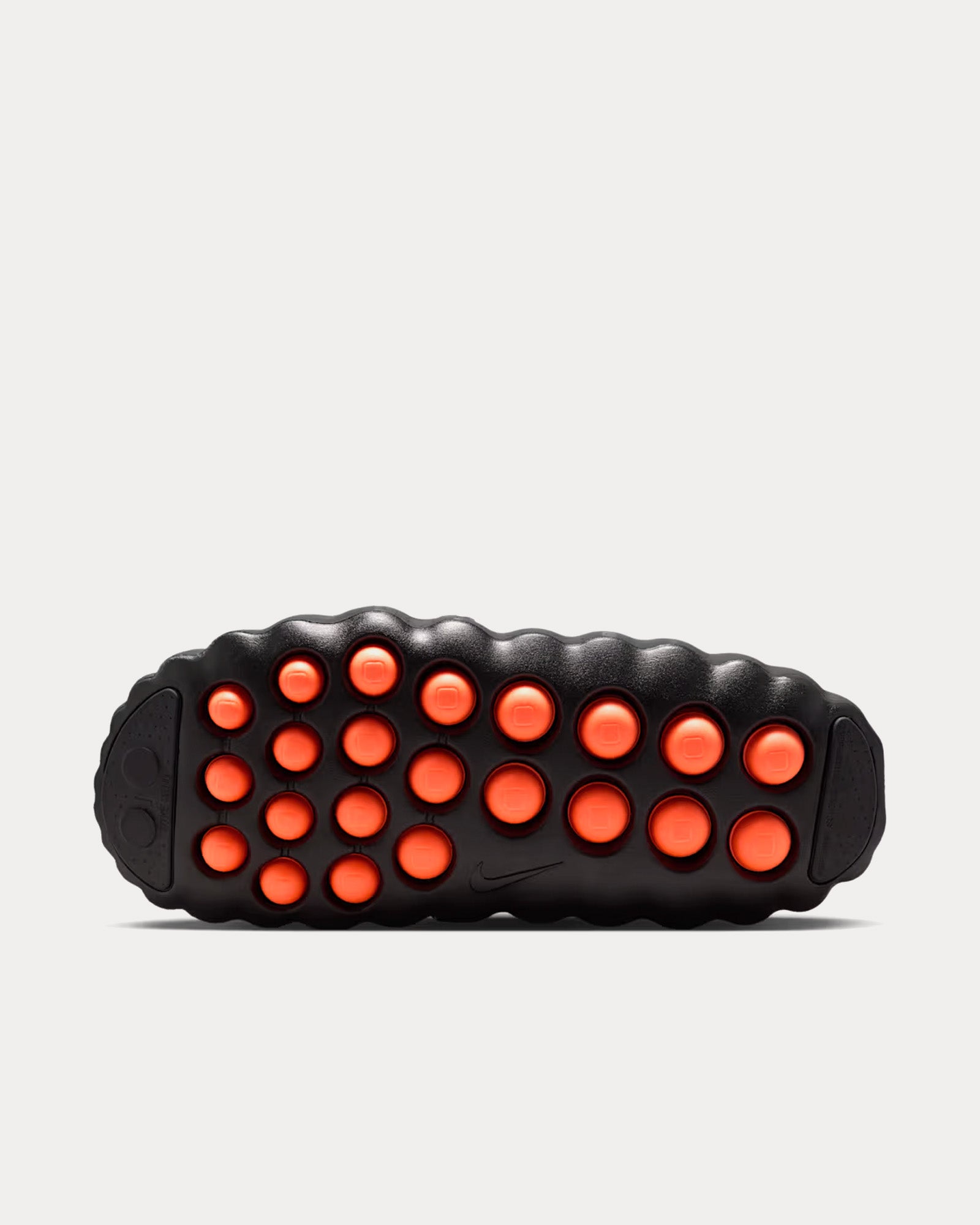 Mind 001 Black / Hyper Crimson / White / Chrome Mules