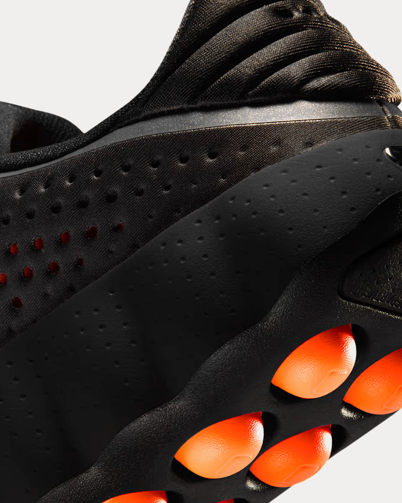 Mind 002 Black / Hyper Crimson / Hyper Crimson / Chrome Pregame Shoes