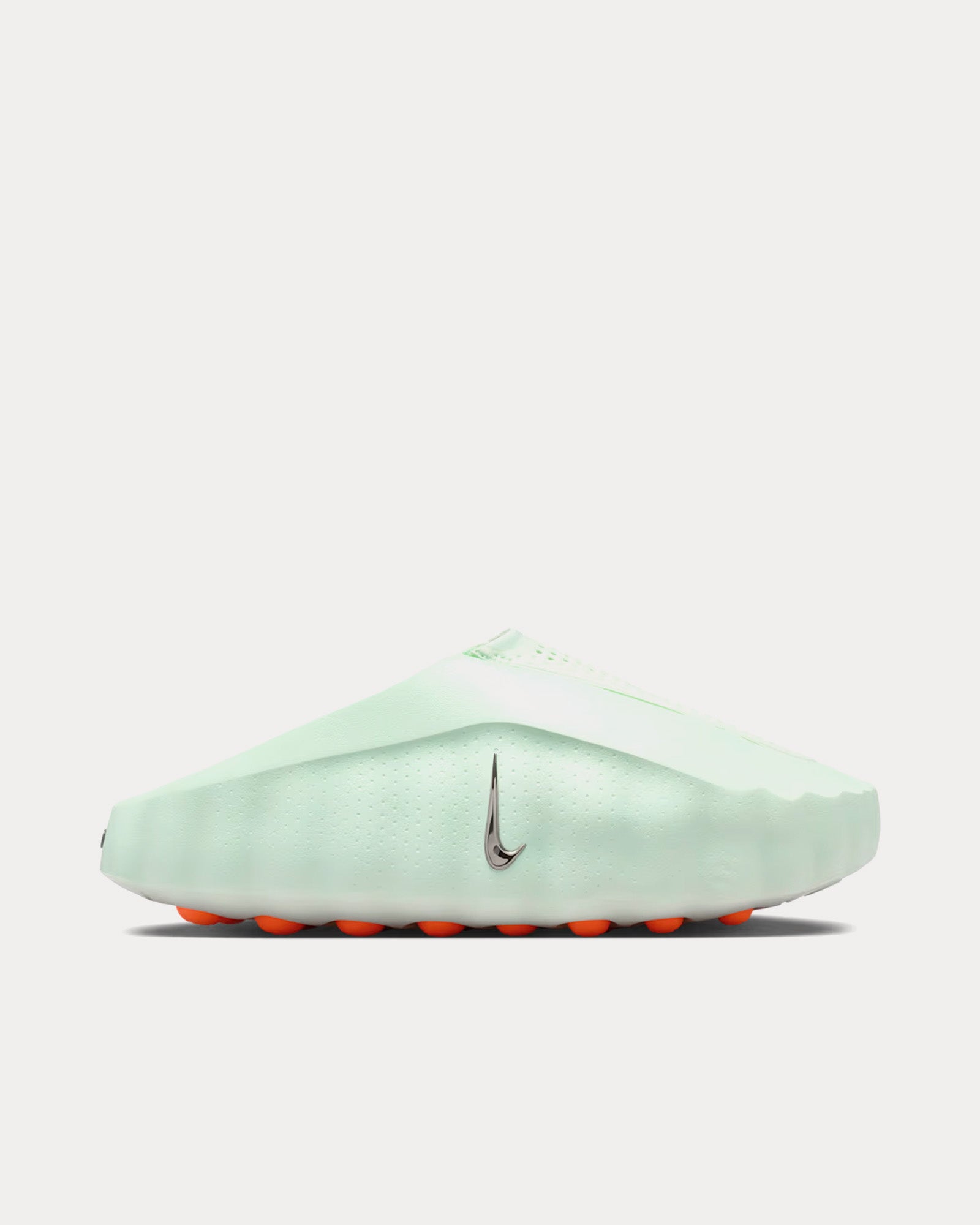 Mind 001 Barely Green / Hyper Crimson / Black / Chrome Mules