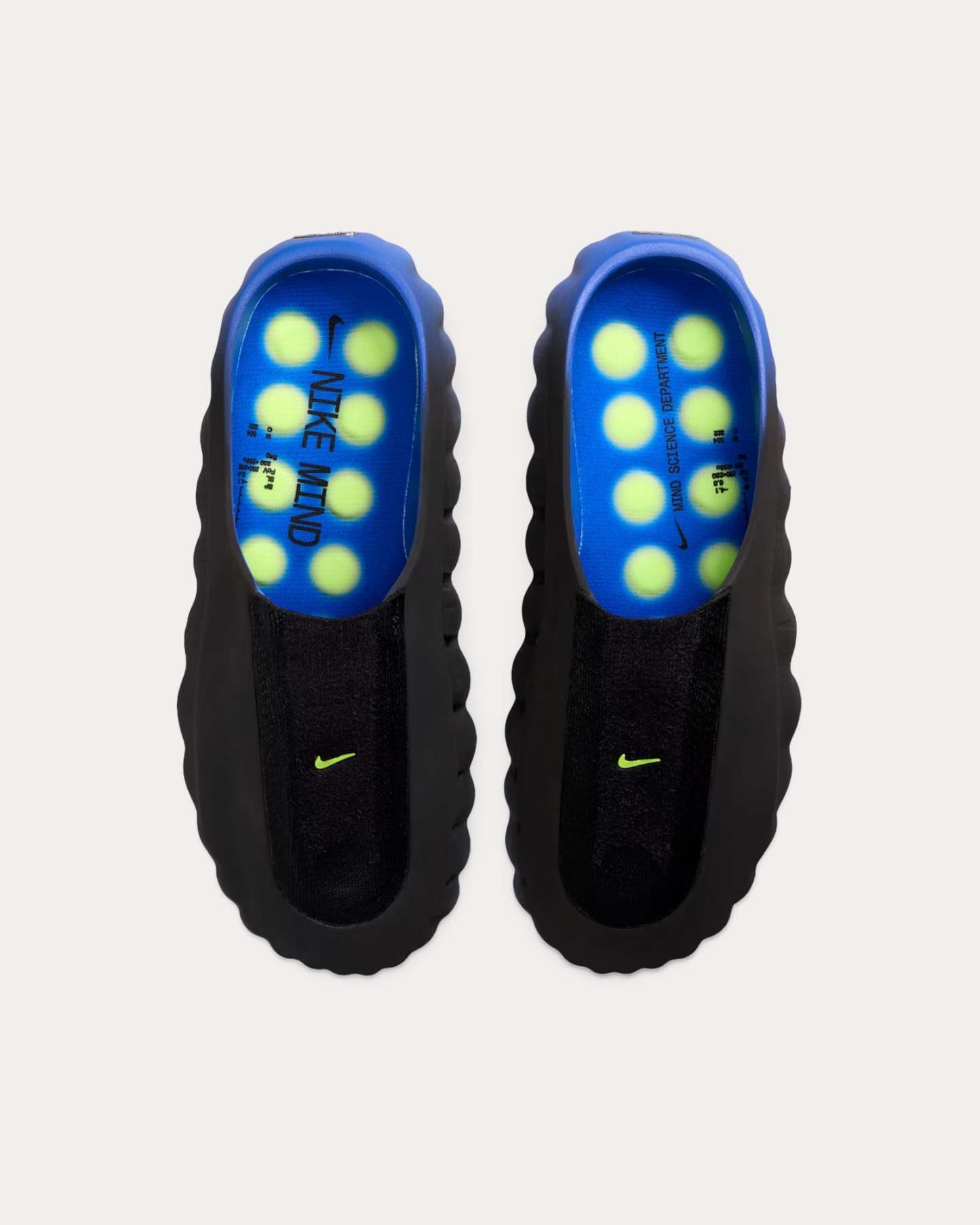 Mind 001 Flyknit Hyper Royal Black Mules