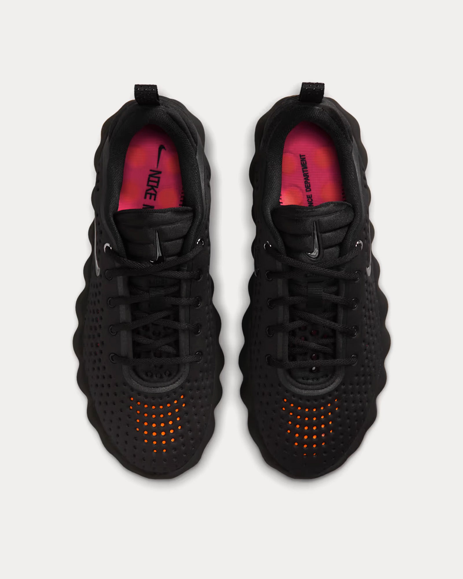 Mind 002 Black / Hyper Crimson / Hyper Crimson / Chrome Pregame Shoes