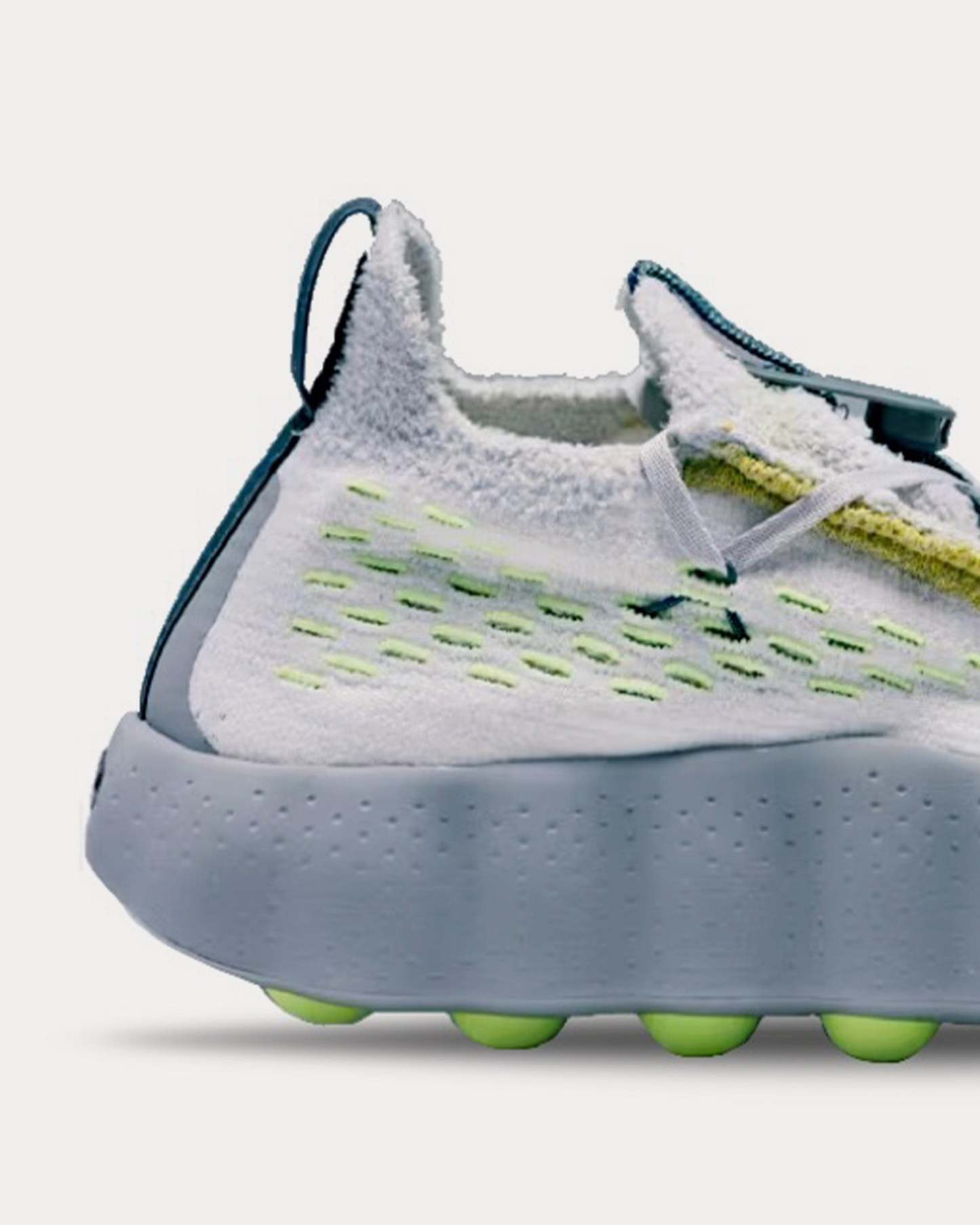 Mind 002 FK Wolf Grey / Pure Platinum Pregame Shoes