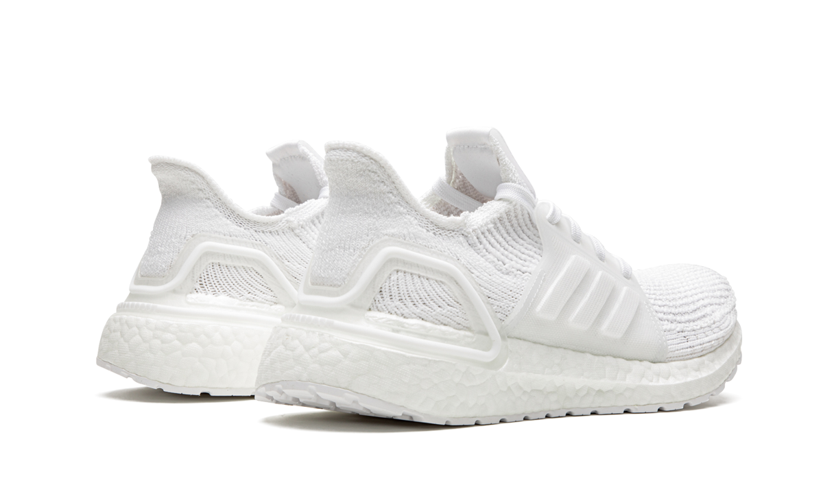 ULTRABOOST 19 WMNS "Triple White"