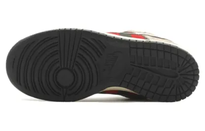 nitthhke Dunk Low Pro SB 'Freddy Krueger'