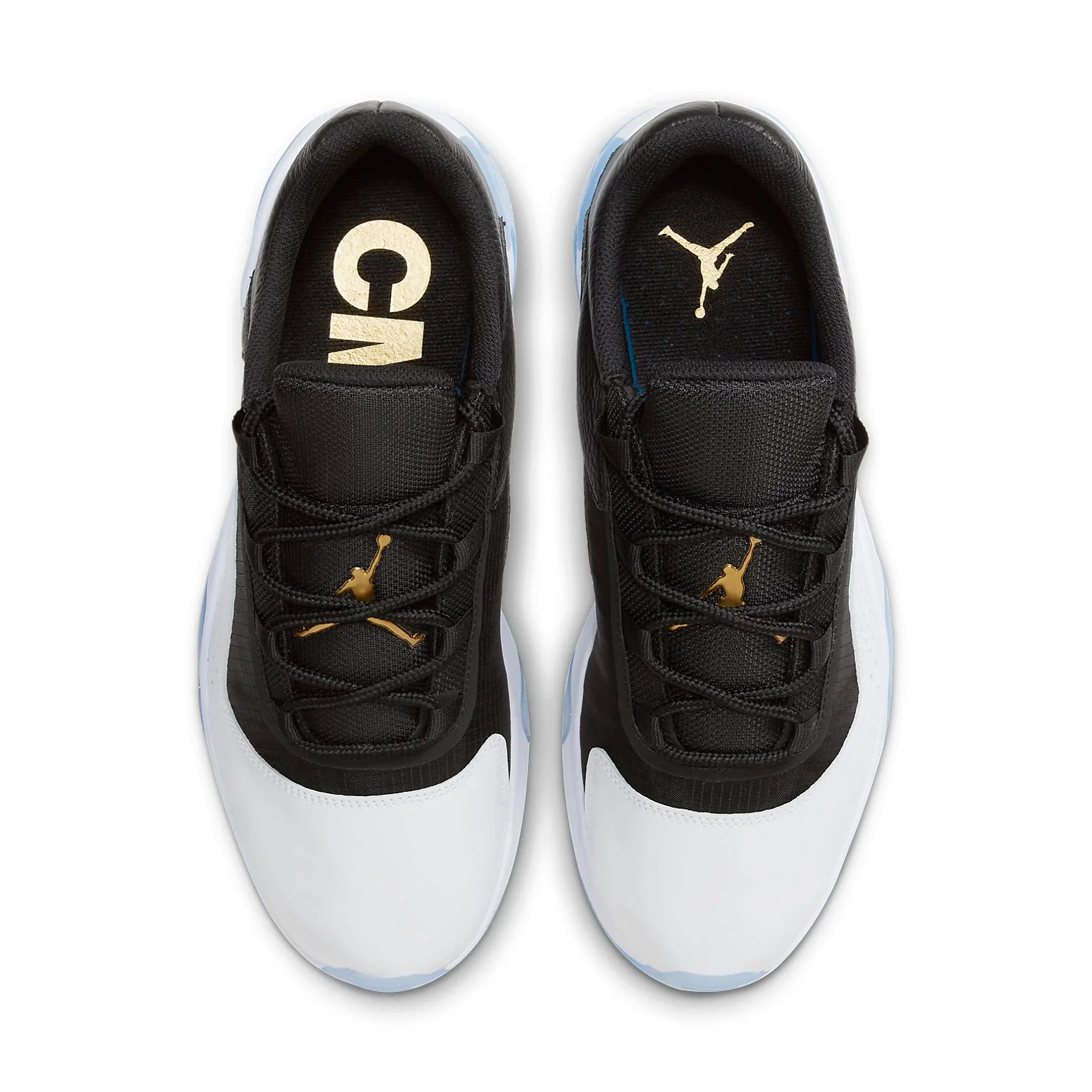 Air jordtthhan 11 CMFT Low 'Black White Metallic Gold' DN4180-070