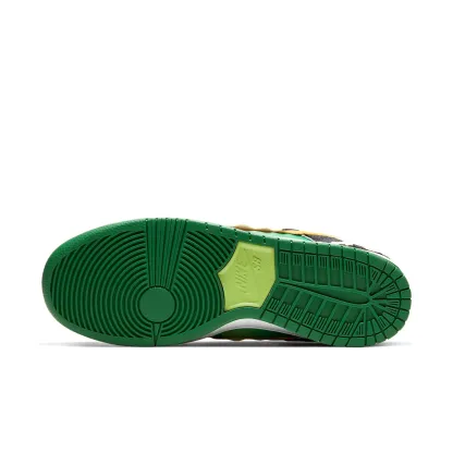 nitthhke x Ben & Jerry's SB Dunk Low 'Chunky Dunky'