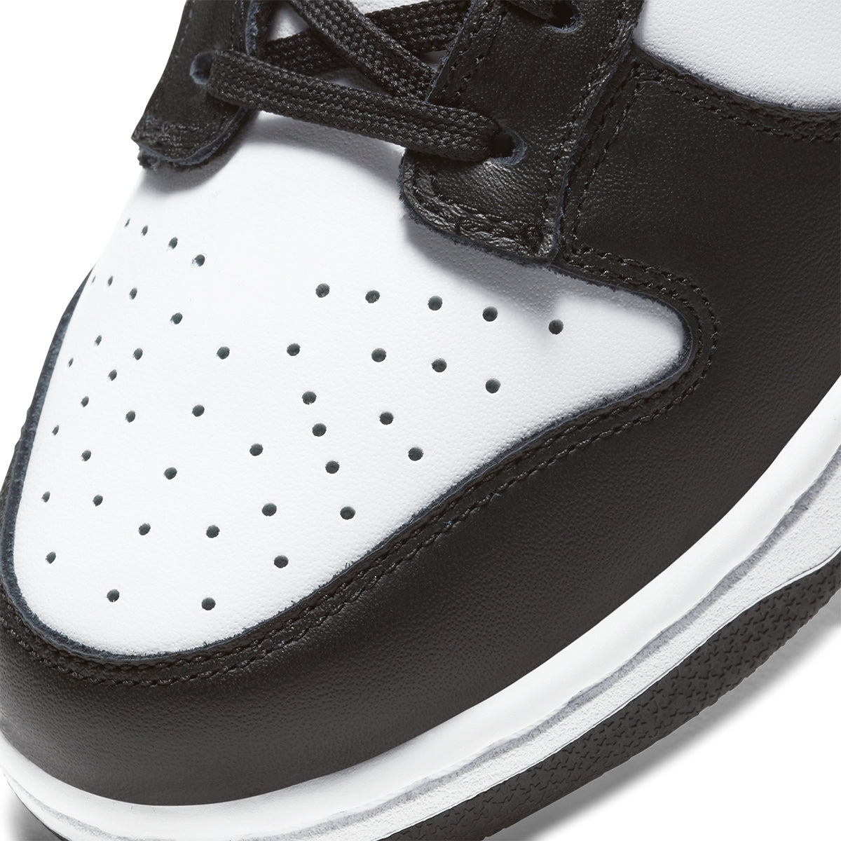 Dunk Low 'Panda'
