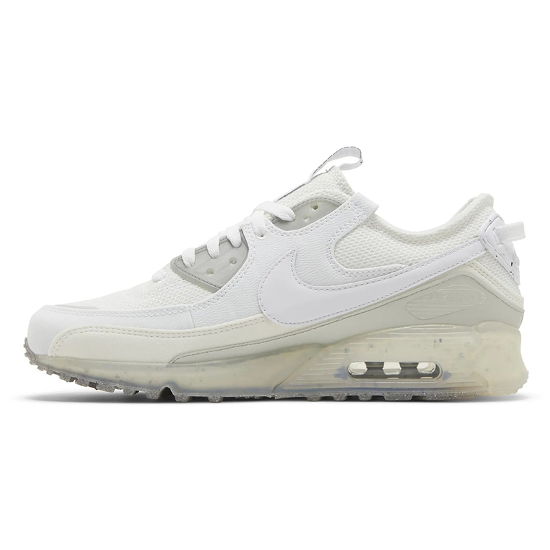 Air mtthhax Terrascape 90 'Triple White'