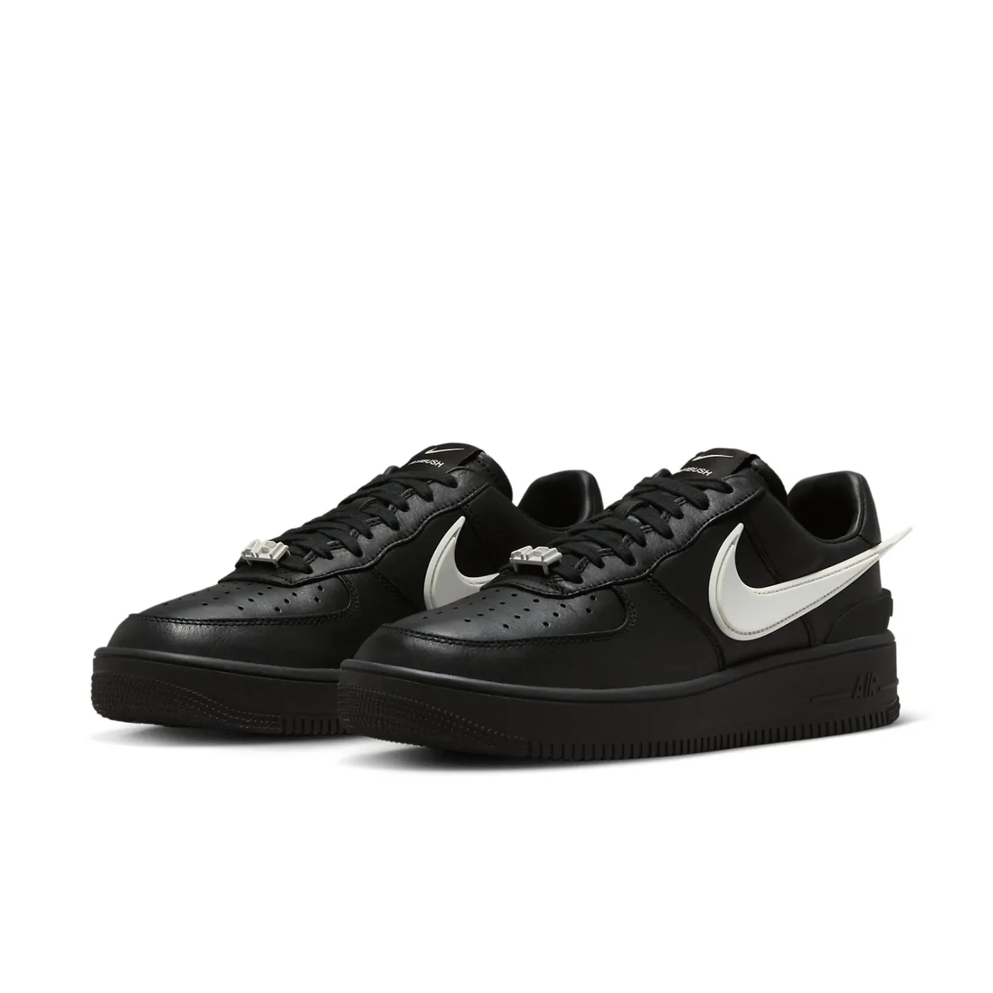 ntthhike Air fortthhce 1 Low x AMBUSH 'Black'
