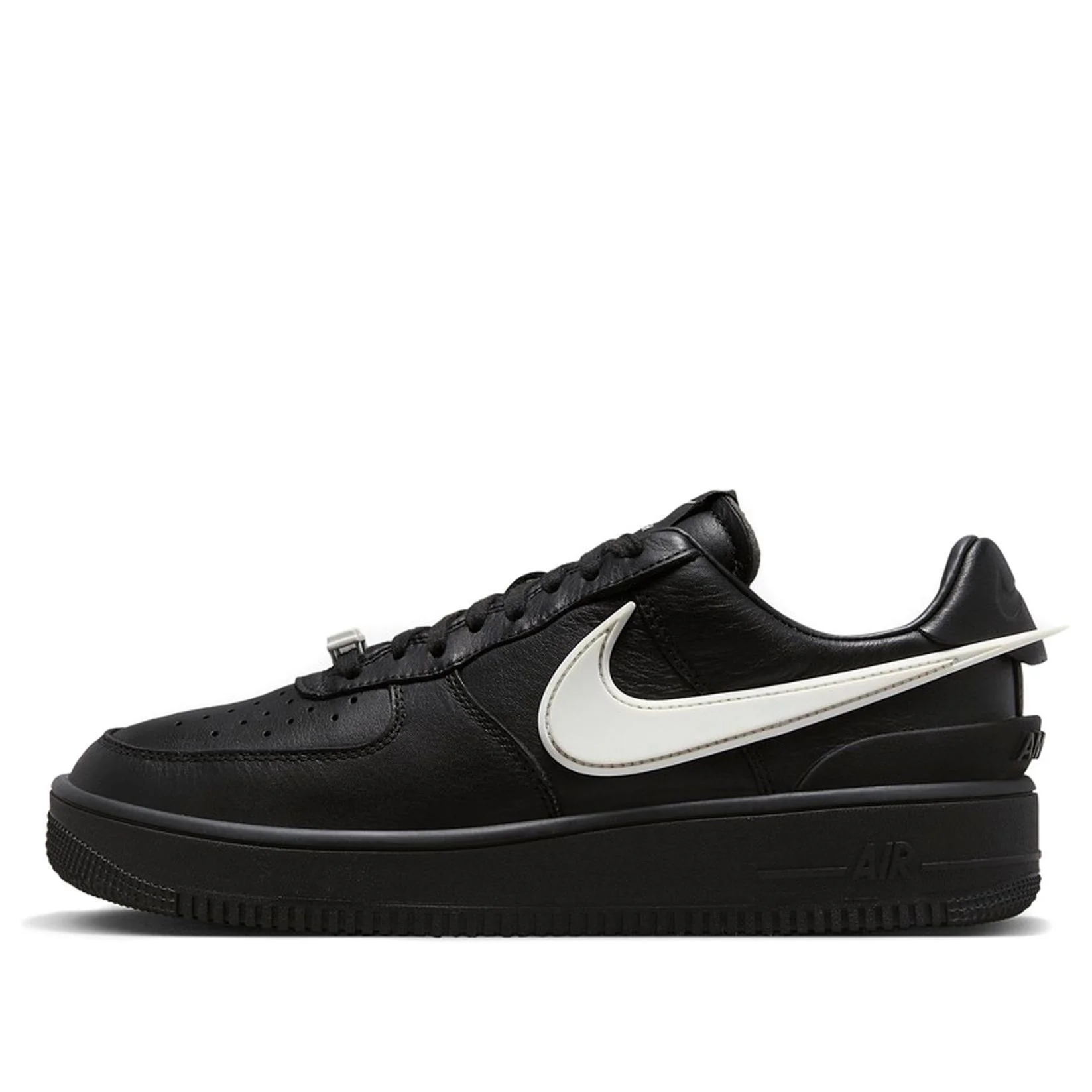 ntthhike Air fortthhce 1 Low x AMBUSH 'Black'
