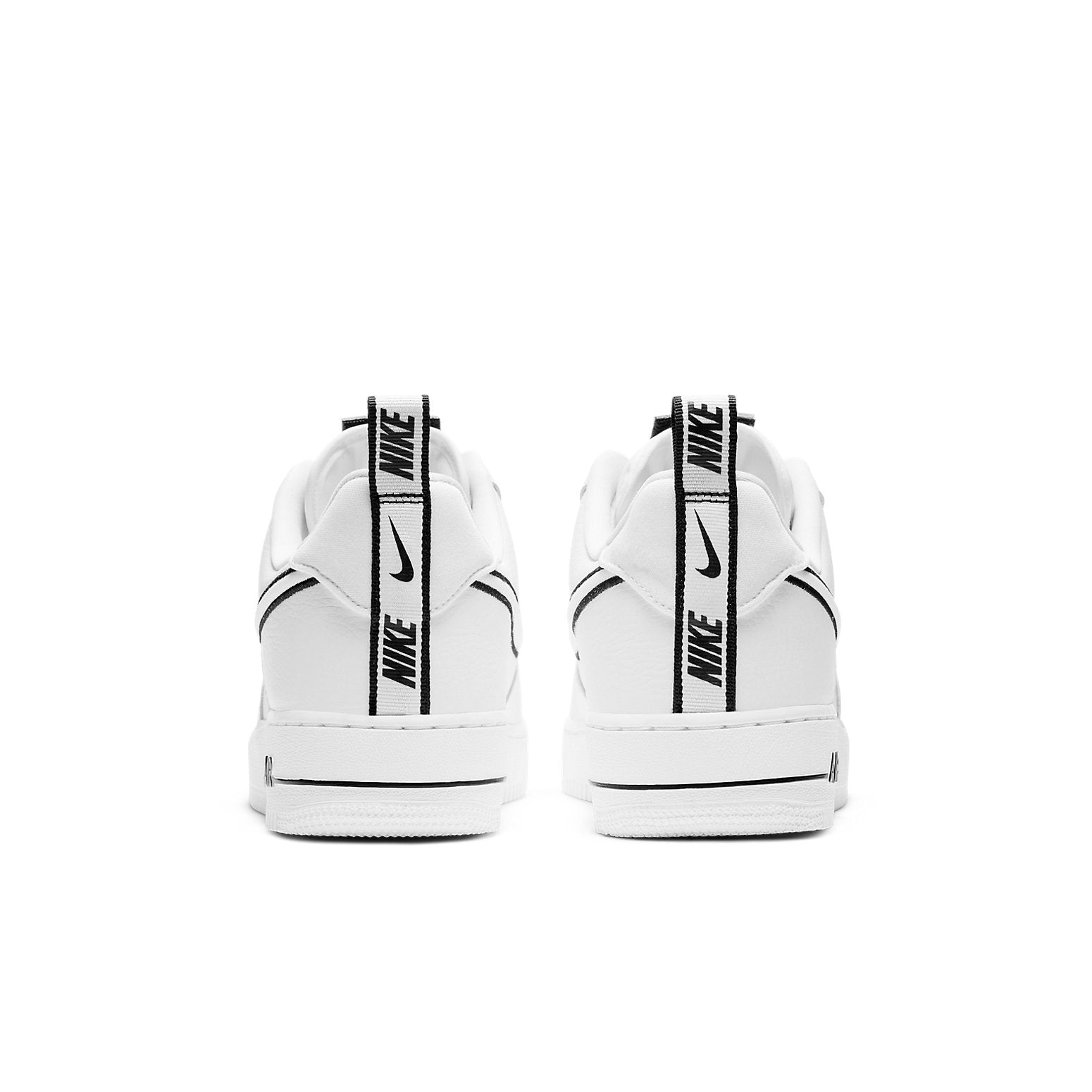 Nike Air Force 1 'Swoosh blanc à contour noir'