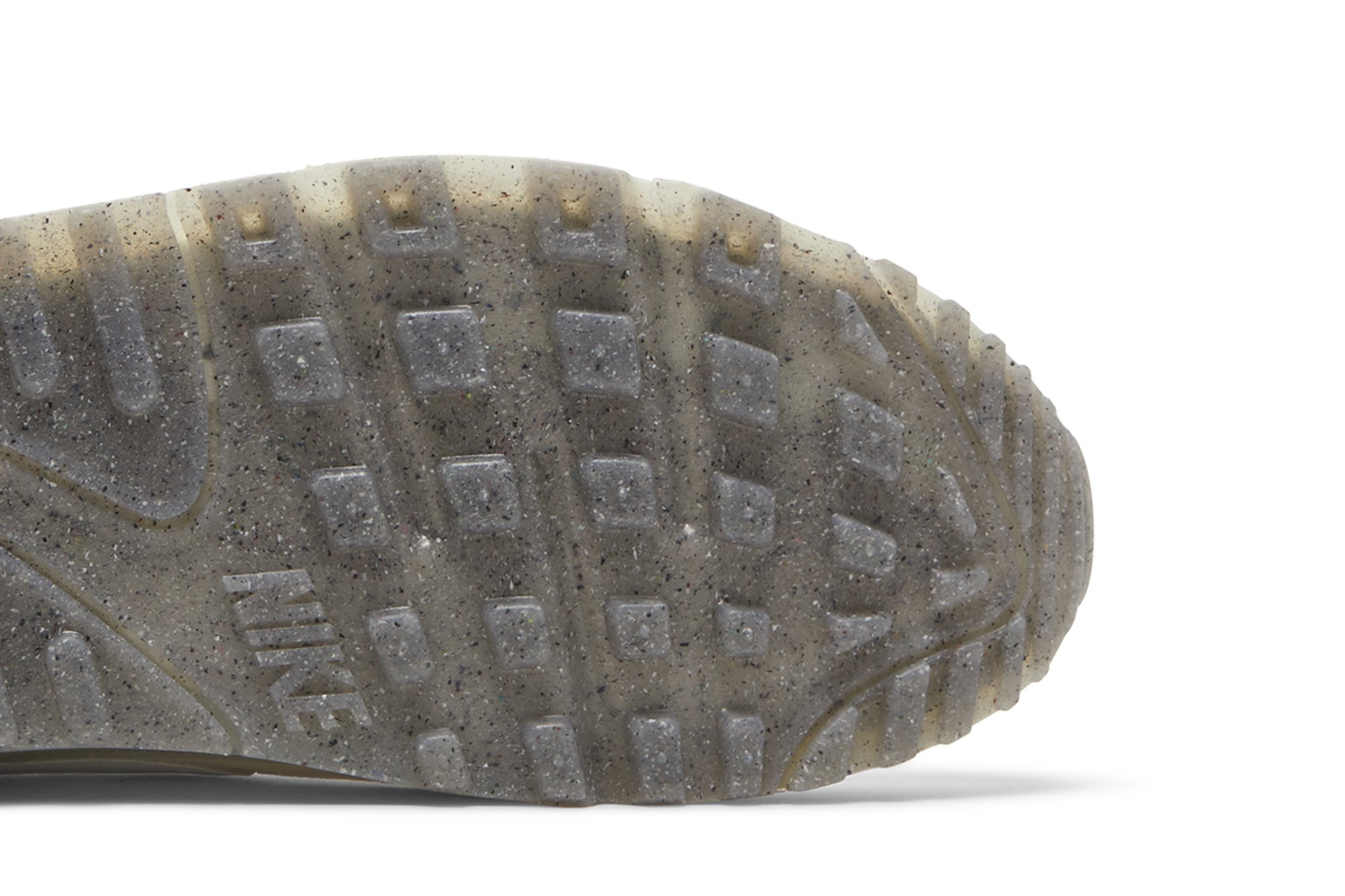 Air mtthhax Terrascape 90 'Triple White'