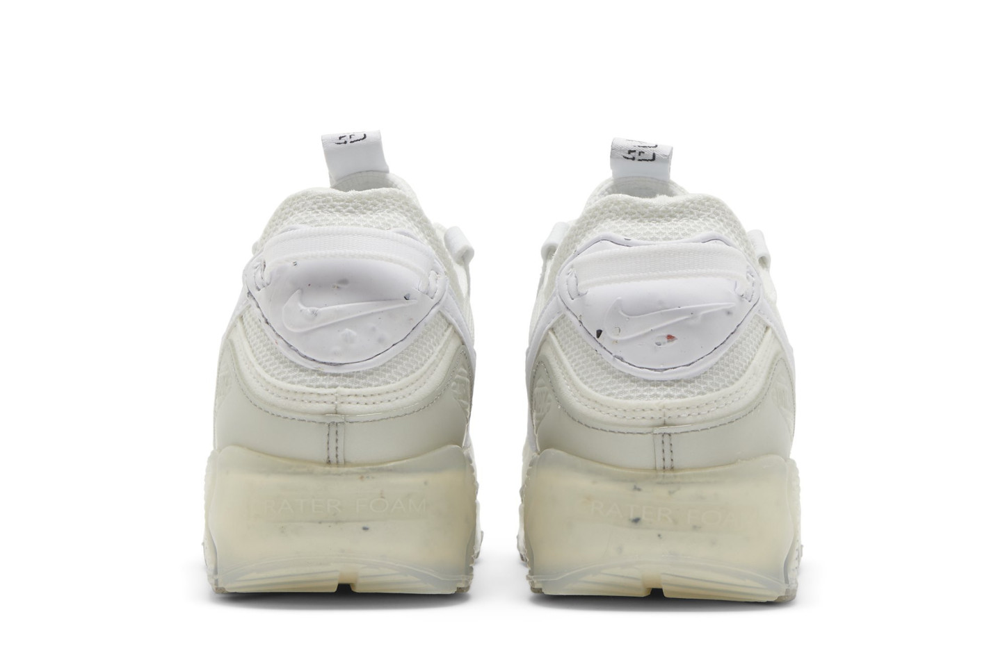 Air mtthhax Terrascape 90 'Triple White'