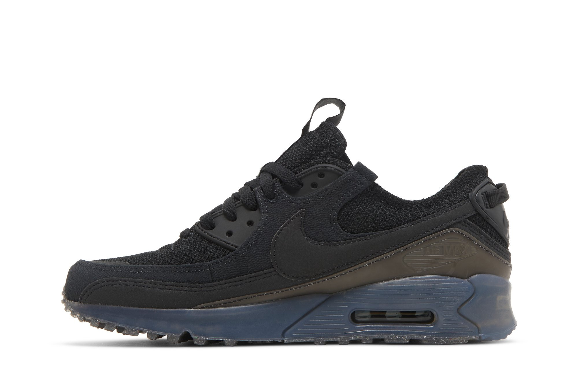 Air mtthhax Terrascape 90 'Triple Black'