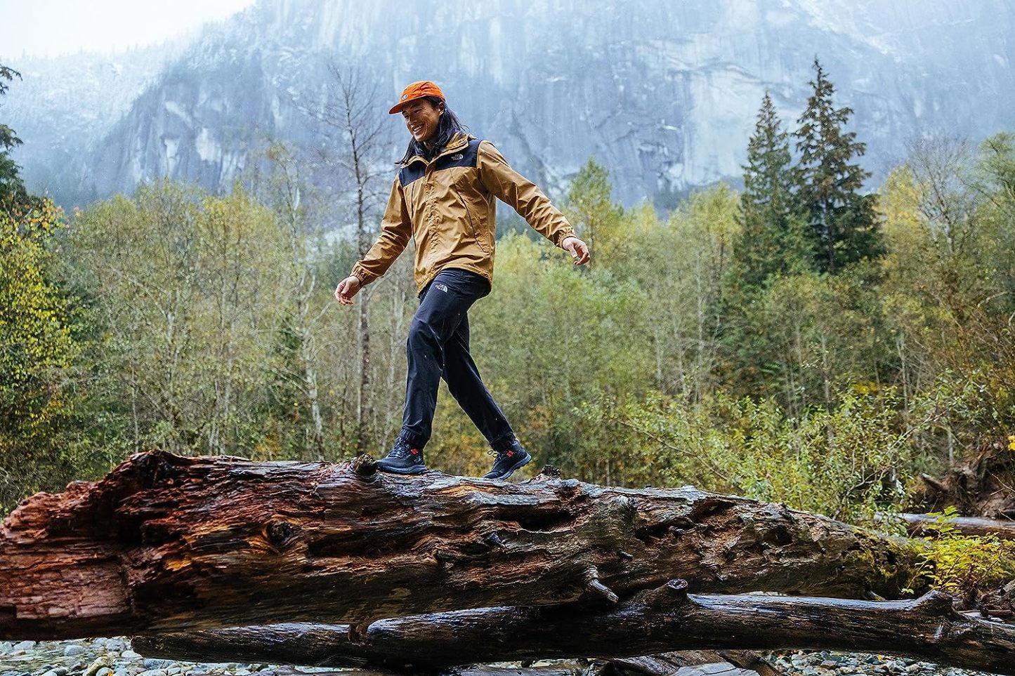 THE NORthtTH FACE Veste de pluie à capuche pour homme
