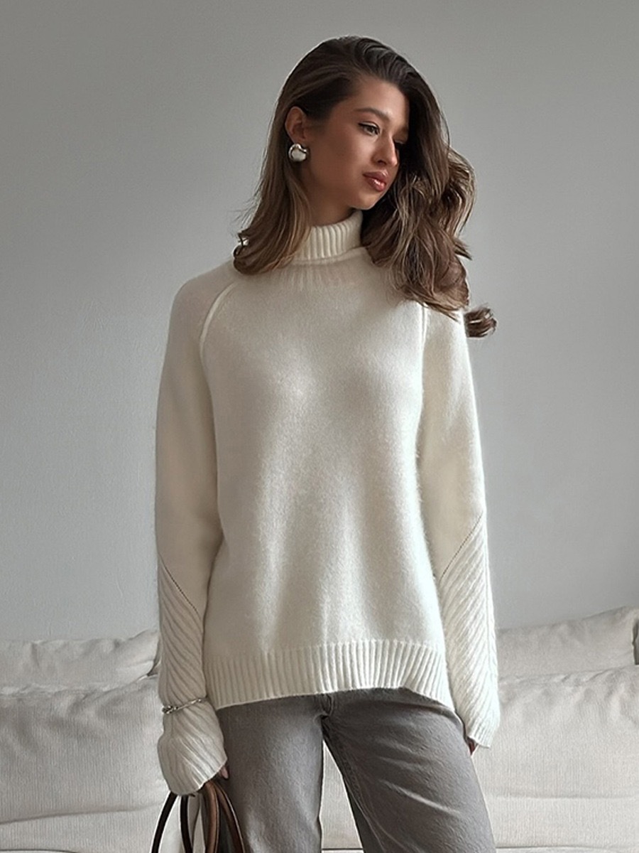 White knitted Relaxed Sweater
