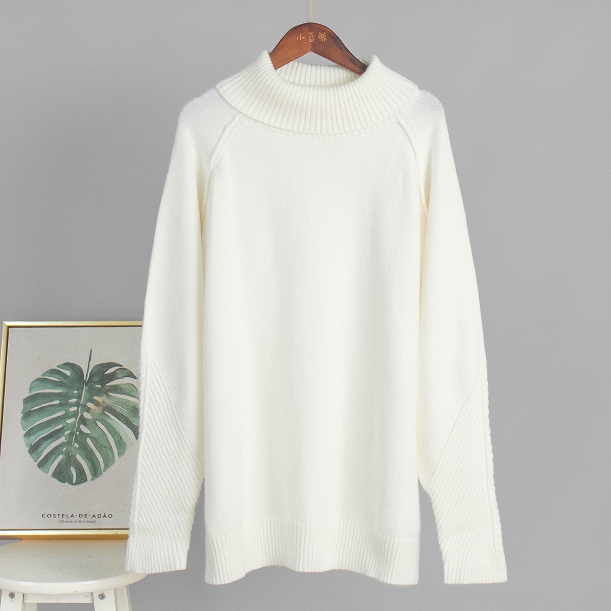 White knitted Relaxed Sweater