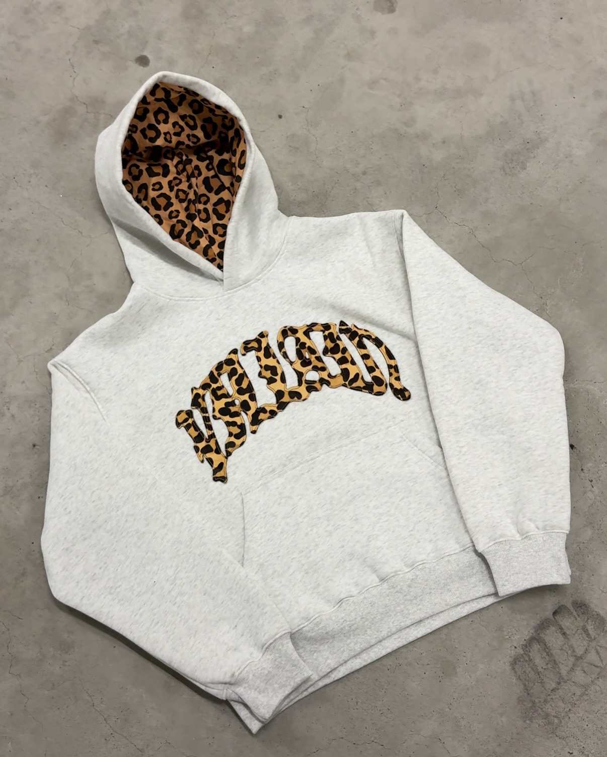 Lined leopard print letter embroidery unisex hooded sweatshirt