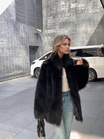 Fashionable slimming and cold-resistant medium-length fur coat