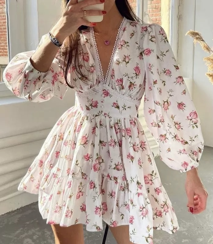 Sweet temperament dress