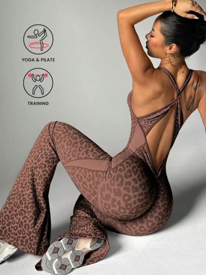 Sports and fitness yoga clothes