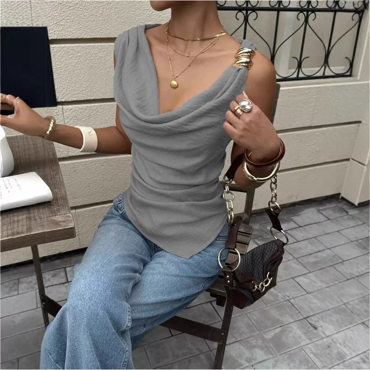 Stacked-necked vests