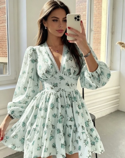 Sweet temperament dress